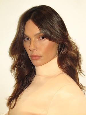 Isis Valverde