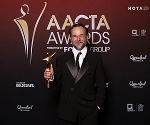 Daniel Henshall